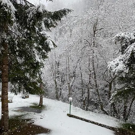 Monte Tocco ロッカラーゾ